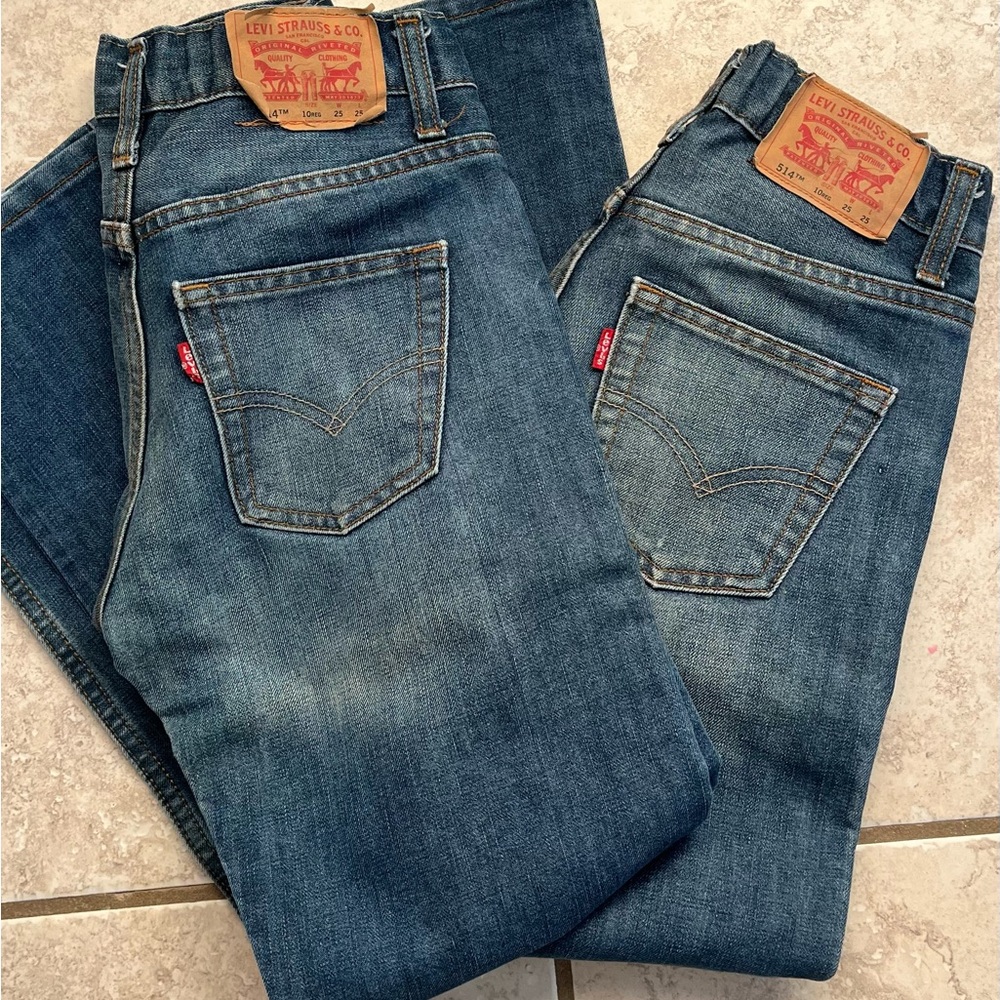 Levi 514 jeans x 2 pair